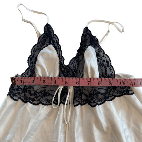 Victoria's Secret Satin with Lace Lingerie Slip Top White Black Medium - Picture 5 of 6
